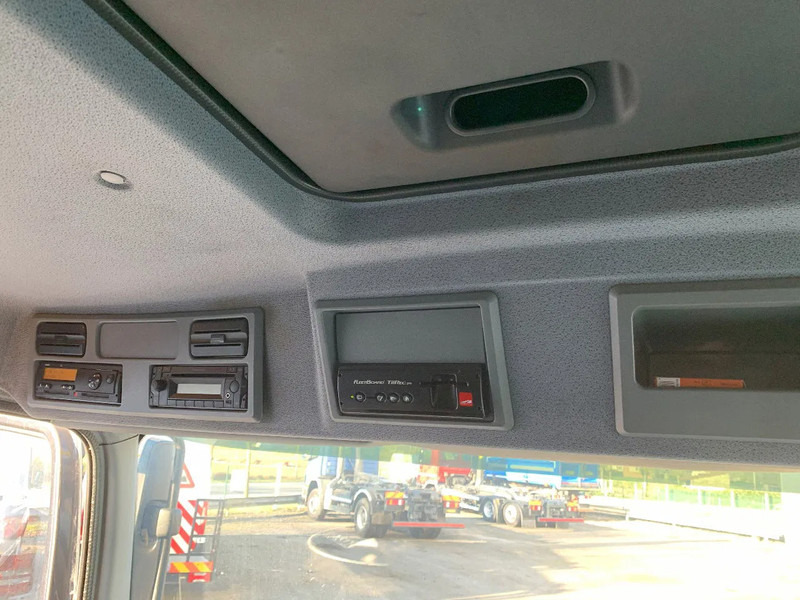 Mercedes-Benz Atego 1018 KOELING*Cruise control*Airconditioning*Geveerde bestuurdersstoel* - شاحنة صندوقية: صورة 4 Mercedes-Benz Atego 1018 KOELING*Cruise control*Airconditioning*Geveerde bestuurdersstoel* - شاحنة صندوقية: صورة 4
