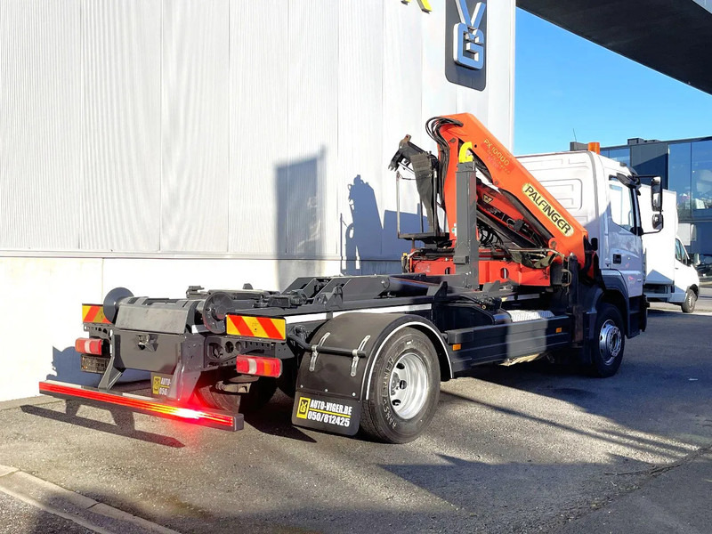 Mercedes-Benz Atego 1621 *Palfinger kraan*Containersysteem*luchtvering achteras*bluetooth - شاحنة برافعة خطافية, شاحنة كرين: صورة 2 Mercedes-Benz Atego 1621 *Palfinger kraan*Containersysteem*luchtvering achteras*bluetooth - شاحنة برافعة خطافية, شاحنة كرين: صورة 2