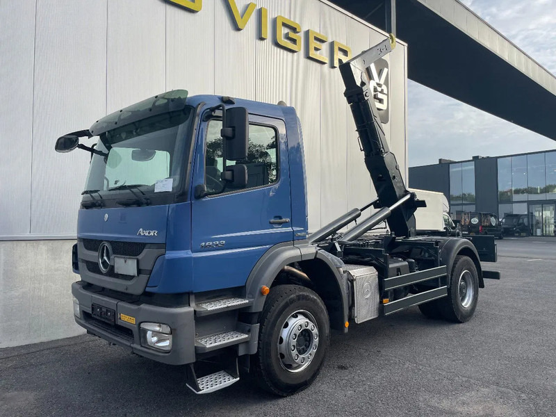 Mercedes-Benz Axor 1833 *cruise control*bluetooth*airconditioning*differentieelslot - شاحنة برافعة خطافية: صورة 4 Mercedes-Benz Axor 1833 *cruise control*bluetooth*airconditioning*differentieelslot - شاحنة برافعة خطافية: صورة 4