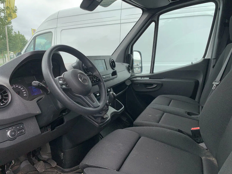 Mercedes-Benz Sprinter 317 CDI*L2H2*360°CAMERA*TEMPOMAT*NAVIGATIE*STOELVERWARMING* - فان: صورة 3 Mercedes-Benz Sprinter 317 CDI*L2H2*360°CAMERA*TEMPOMAT*NAVIGATIE*STOELVERWARMING* - فان: صورة 3