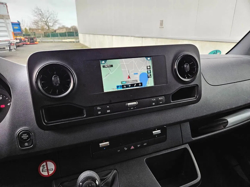 Mercedes-Benz Sprinter 317 L2H2*360°Camera*Airco*Navigatie*Zetelverwarming - فان: صورة 5 Mercedes-Benz Sprinter 317 L2H2*360°Camera*Airco*Navigatie*Zetelverwarming - فان: صورة 5