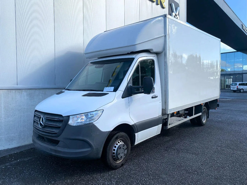 Mercedes-Benz Sprinter 514 *Airconditioning*Cruise control*Zijwindassistent*laadbrug - شاحنة بصندوق مغلق: صورة 1 Mercedes-Benz Sprinter 514 *Airconditioning*Cruise control*Zijwindassistent*laadbrug - شاحنة بصندوق مغلق: صورة 1