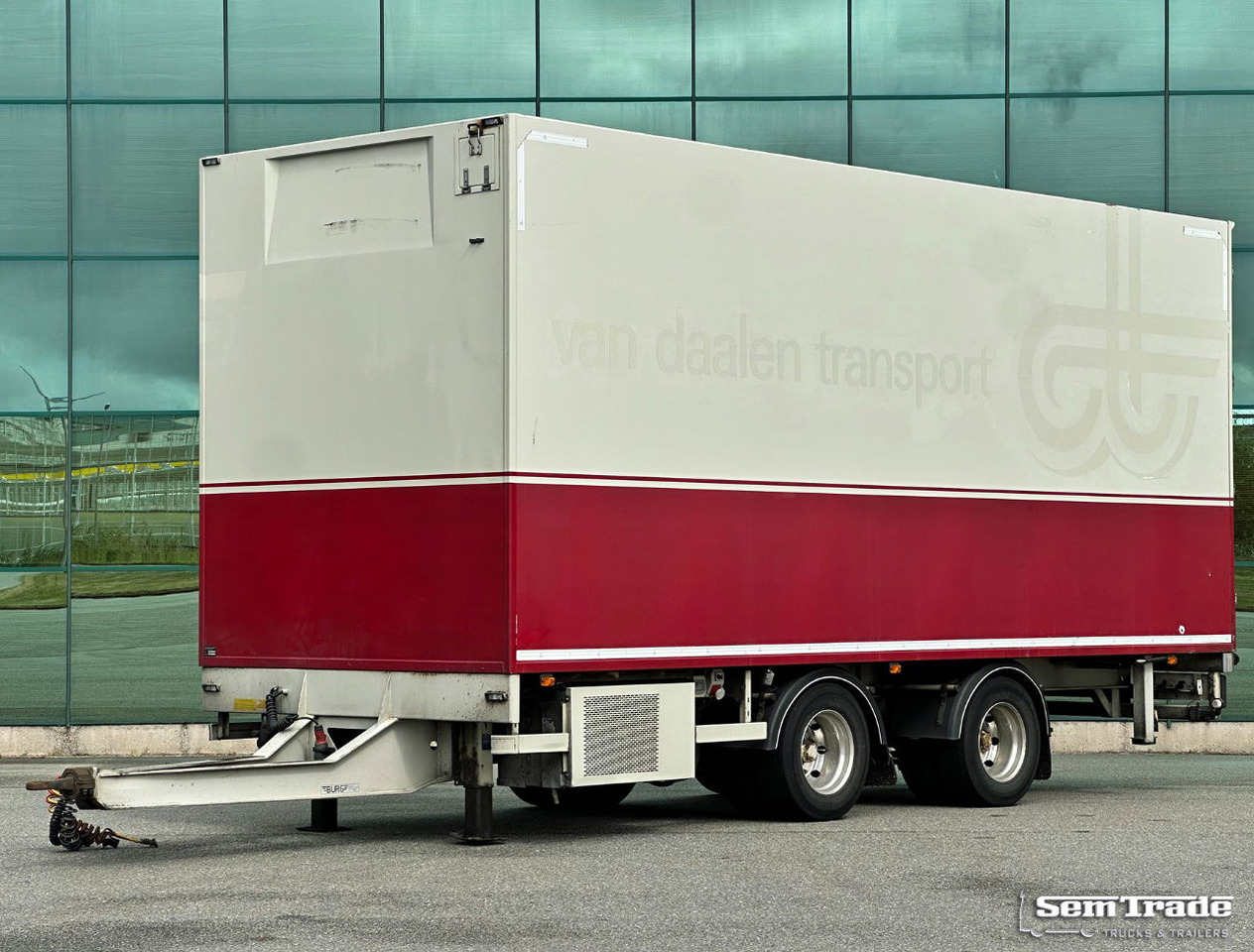 Burg 2 Axle VAN Beurden Isolated BOX TRS Cooling Good Condition Holland-Trailer - مقطورة للتبريد: صورة 1 Burg 2 Axle VAN Beurden Isolated BOX TRS Cooling Good Condition Holland-Trailer - مقطورة للتبريد: صورة 1