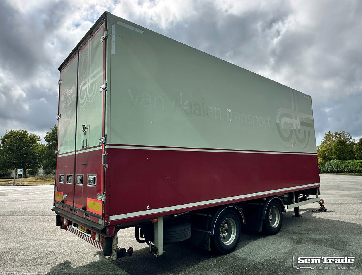 Burg 2 Axle VAN Beurden Isolated BOX TRS Cooling Good Condition Holland-Trailer - مقطورة للتبريد: صورة 4 Burg 2 Axle VAN Beurden Isolated BOX TRS Cooling Good Condition Holland-Trailer - مقطورة للتبريد: صورة 4