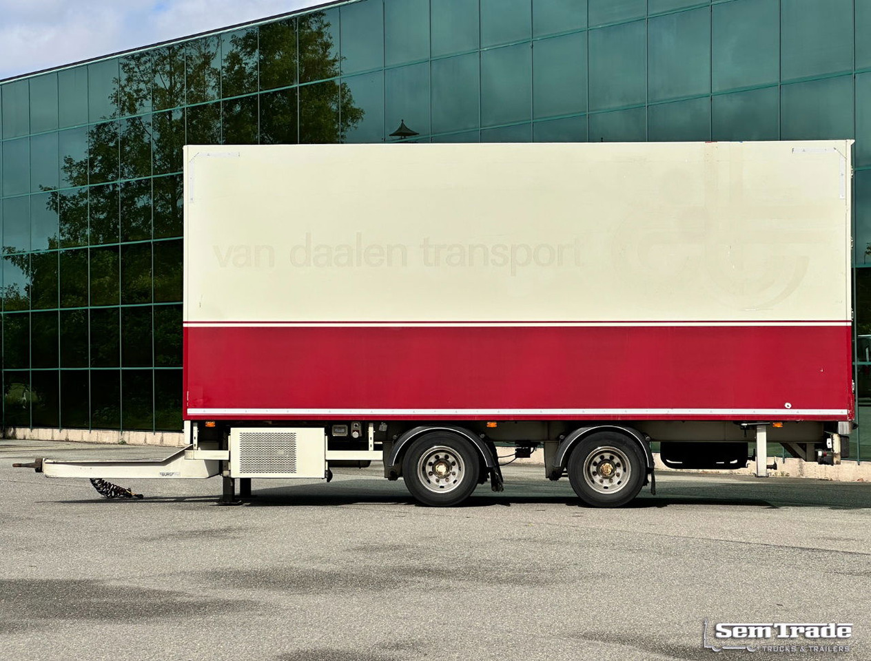 Burg 2 Axle VAN Beurden Isolated BOX TRS Cooling Good Condition Holland-Trailer - مقطورة للتبريد: صورة 2 Burg 2 Axle VAN Beurden Isolated BOX TRS Cooling Good Condition Holland-Trailer - مقطورة للتبريد: صورة 2