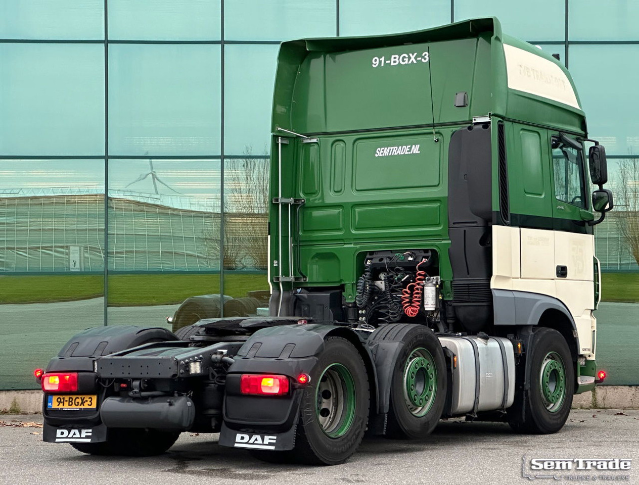 DAF XF 440 Euro 6 FTG SSC 597.000 KM Super Condition Holland-Truck 2 Similar Pie - مقطورة السحب: صورة 4 DAF XF 440 Euro 6 FTG SSC 597.000 KM Super Condition Holland-Truck 2 Similar Pie - مقطورة السحب: صورة 4