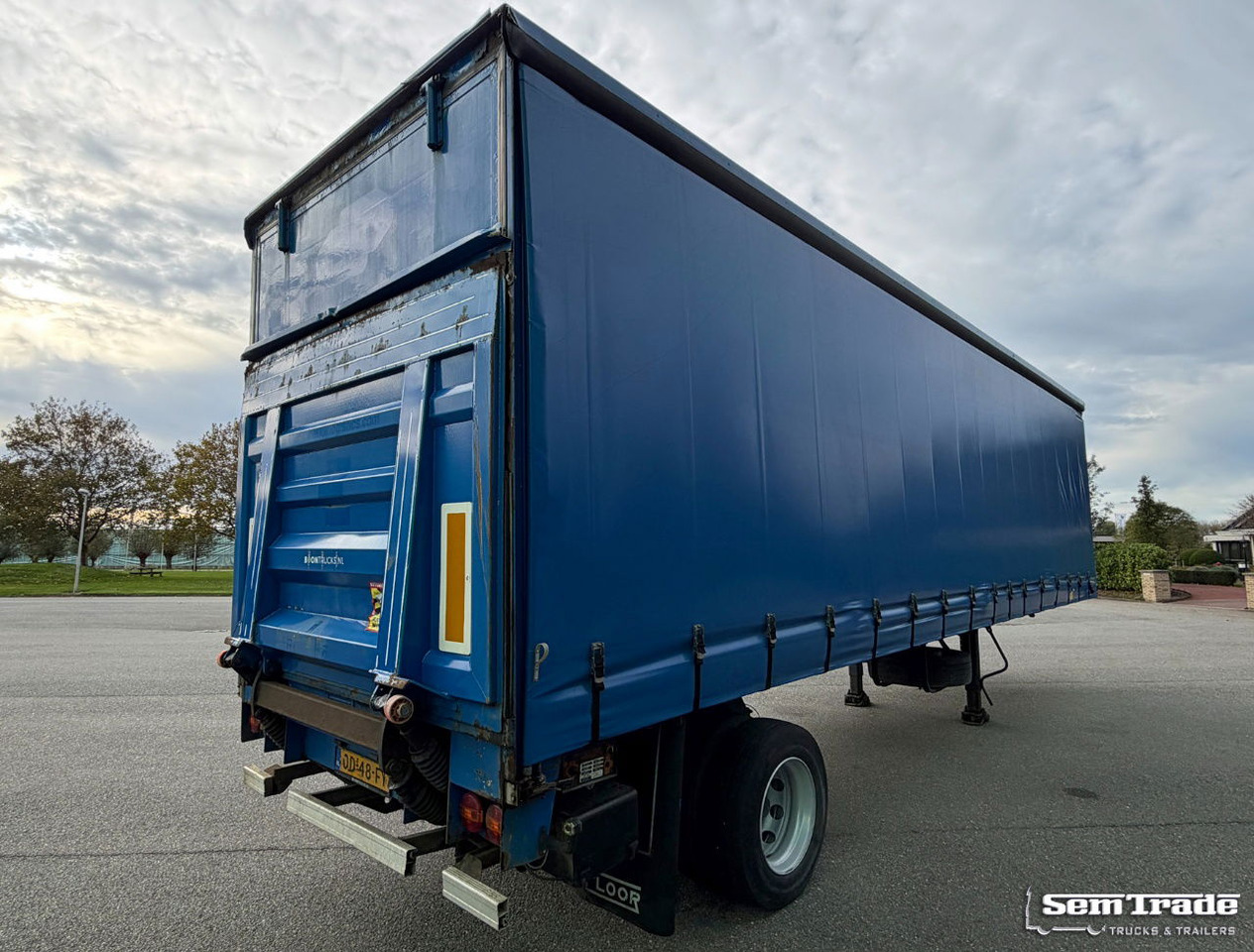 Floor FL0-12-102 City Trailer Tail Lift Good Condition Holland-Trailer - نصف مقطورة بستائر جانبية: صورة 4 Floor FL0-12-102 City Trailer Tail Lift Good Condition Holland-Trailer - نصف مقطورة بستائر جانبية: صورة 4