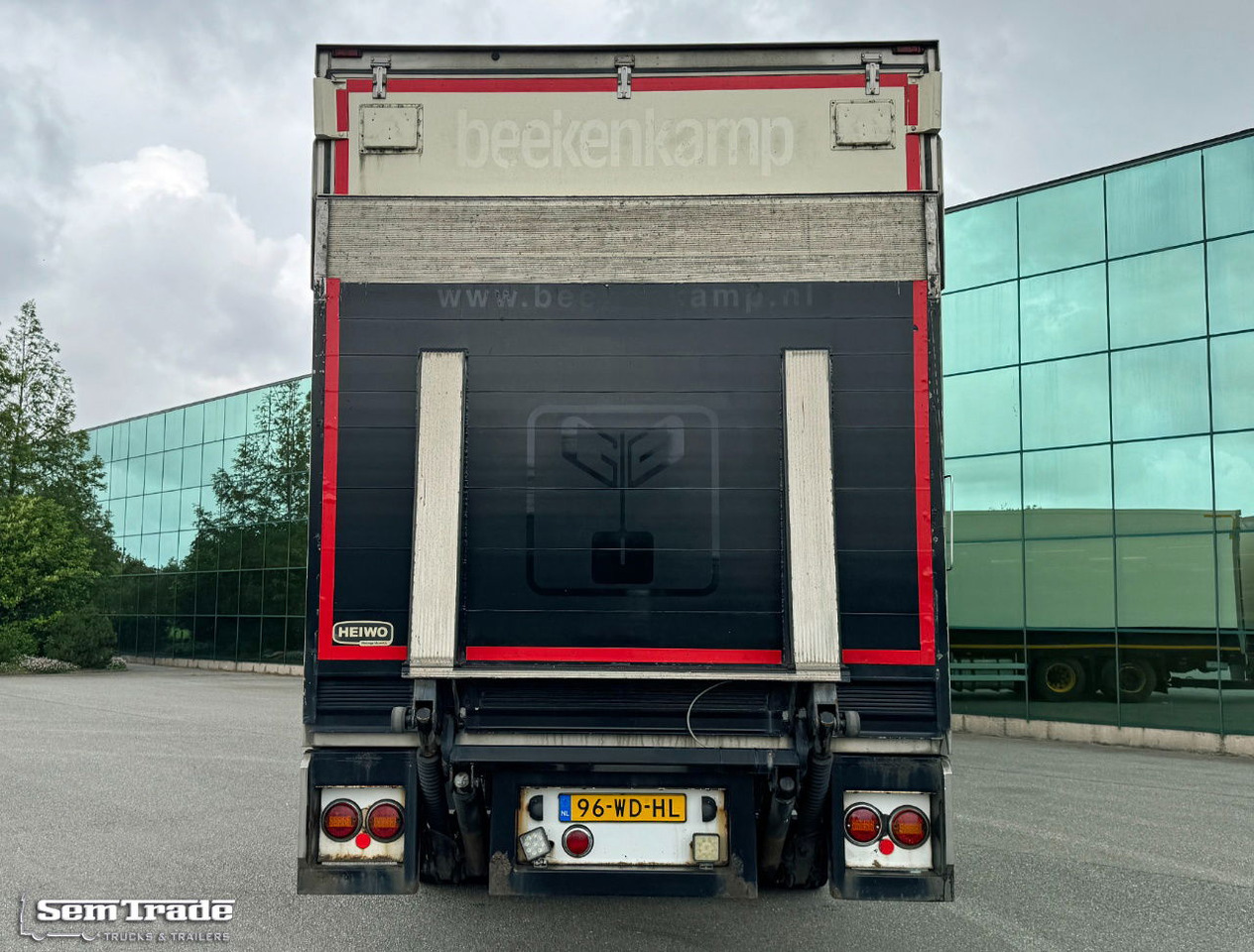 HTF Heiwo Isolated BOX TRS Cooling Tail Lift Holland-Trailer - مقطورة للتبريد: صورة 4 HTF Heiwo Isolated BOX TRS Cooling Tail Lift Holland-Trailer - مقطورة للتبريد: صورة 4