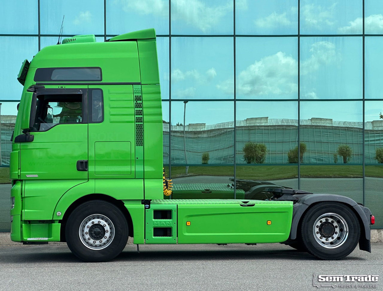 MAN TGX 18.460 Euro 6 Only 697.000 KM 2X Tanks TOP Condition BE-Truck - مقطورة السحب: صورة 2 MAN TGX 18.460 Euro 6 Only 697.000 KM 2X Tanks TOP Condition BE-Truck - مقطورة السحب: صورة 2