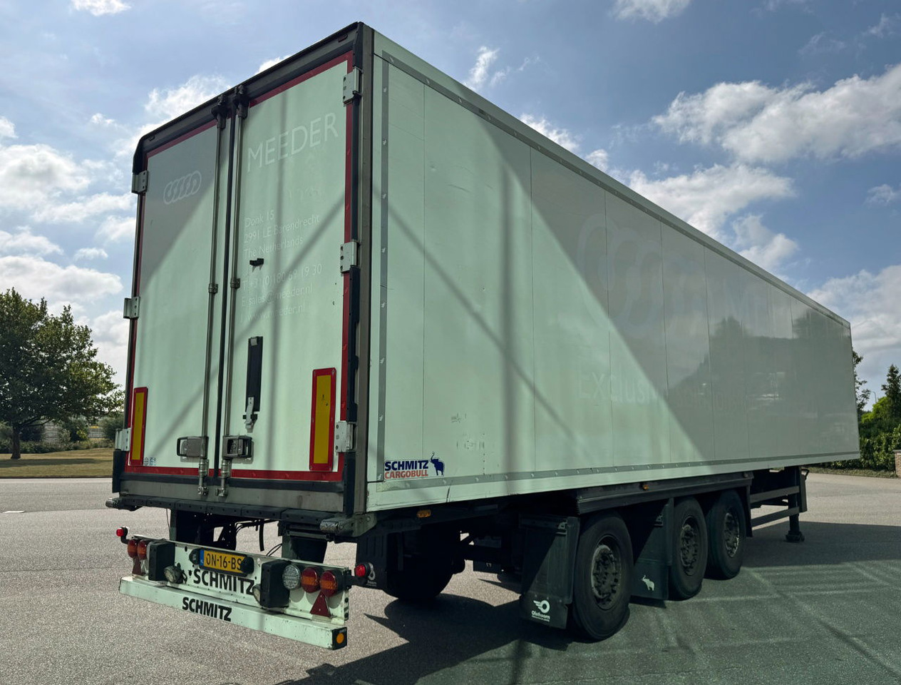 Schmitz Cargobull 3-AS Stuuras Carrier Vector 1550 Gegalvaniseerd Chassis Nieuwe APK Zeer Goede Banden TOP Staat NL Trailer - نصف مقطورة للتبريد: صورة 5 Schmitz Cargobull 3-AS Stuuras Carrier Vector 1550 Gegalvaniseerd Chassis Nieuwe APK Zeer Goede Banden TOP Staat NL Trailer - نصف مقطورة للتبريد: صورة 5