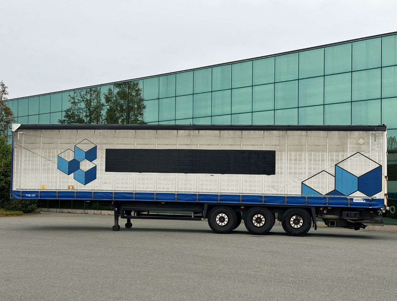 Schmitz Cargobull SCBS3T Disc Brakes Galvanised Chassis 2.000 KG Lift NL Trailer - نصف مقطورة بستائر جانبية: صورة 2 Schmitz Cargobull SCBS3T Disc Brakes Galvanised Chassis 2.000 KG Lift NL Trailer - نصف مقطورة بستائر جانبية: صورة 2
