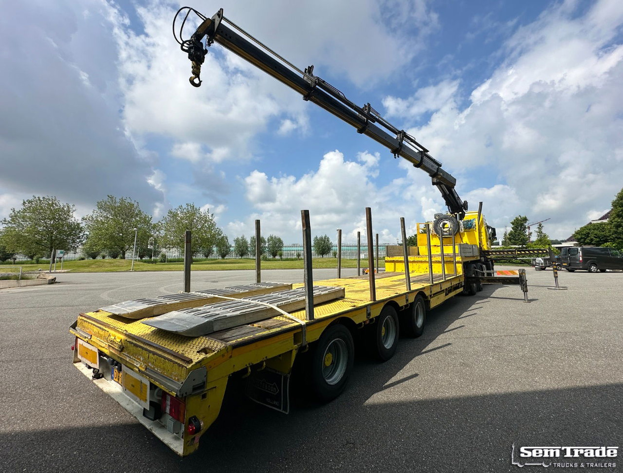 Volvo FH 12.460 Manual Gear 6X2 Euro 3 Only 493.000 KM Hiab 350 - 5 With Nootebo - مقطورة السحب: صورة 5 Volvo FH 12.460 Manual Gear 6X2 Euro 3 Only 493.000 KM Hiab 350 - 5 With Nootebo - مقطورة السحب: صورة 5