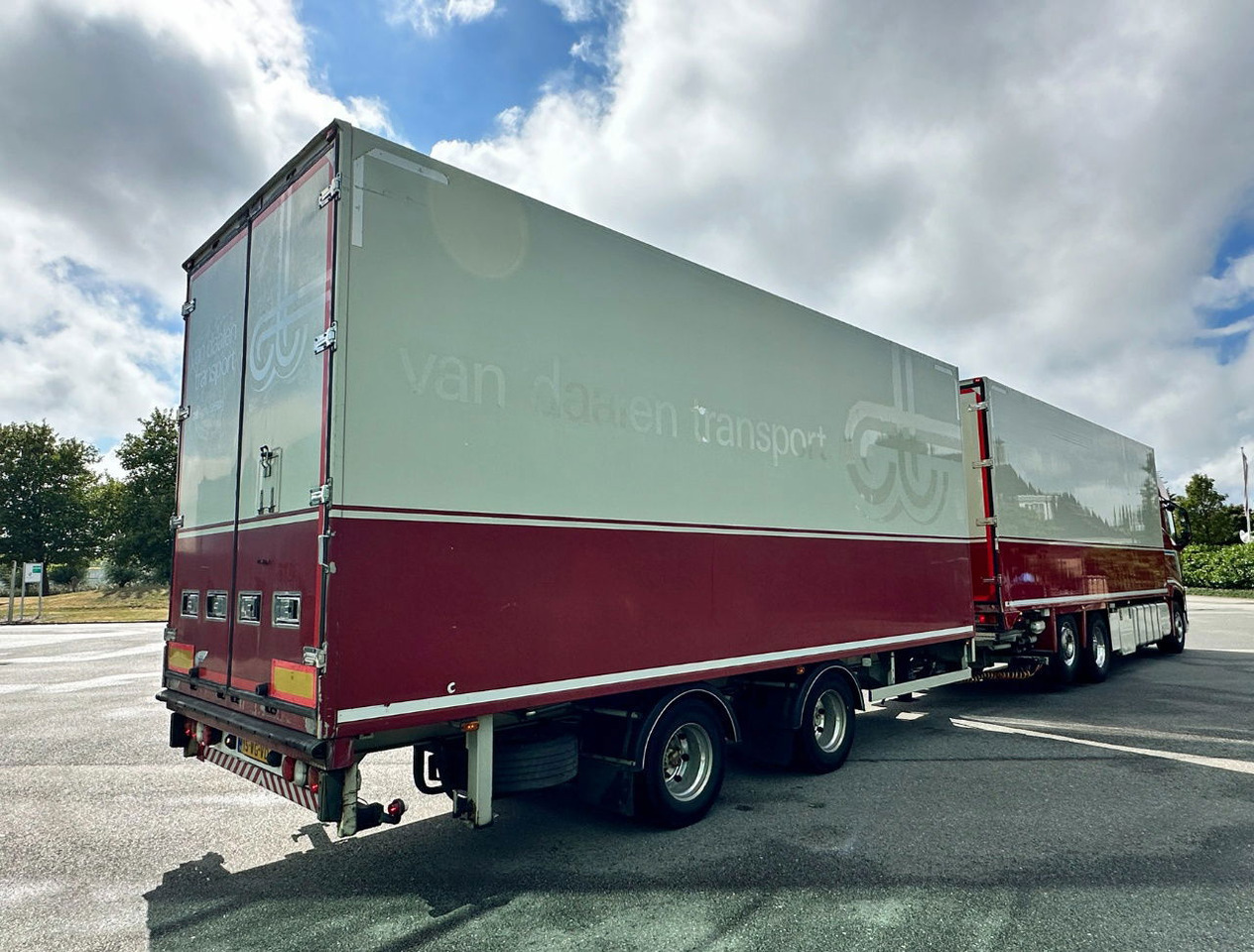 Volvo FH 500 I-Park Cool VAN Beurden Isolated Boxes Tail Lift TRS CoolING TOP Condition Holland-Combi - شاحنة ذات مبرد: صورة 4 Volvo FH 500 I-Park Cool VAN Beurden Isolated Boxes Tail Lift TRS CoolING TOP Condition Holland-Combi - شاحنة ذات مبرد: صورة 4