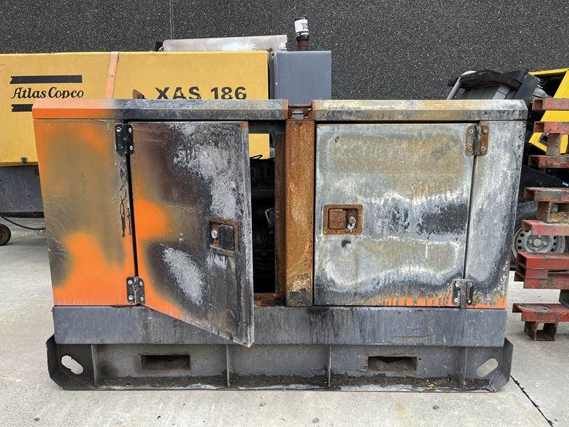 Atlas-Copco QAS 20 - مجموعة المولد: صورة 1 Atlas-Copco QAS 20 - مجموعة المولد: صورة 1