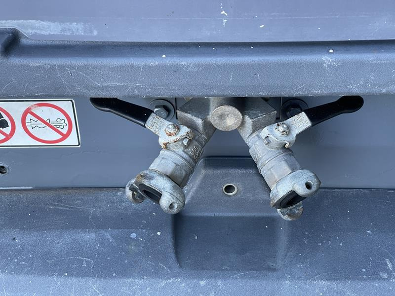 ضاغط هوائي Atlas-Copco XAS 38 KD: صورة 7