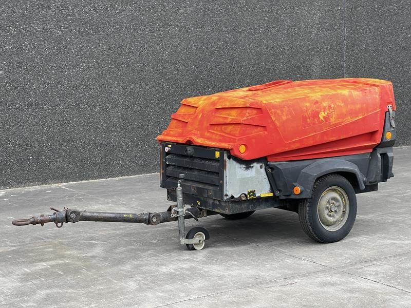 Atlas-Copco XAS 57 DD - ضاغط هوائي: صورة 1 Atlas-Copco XAS 57 DD - ضاغط هوائي: صورة 1