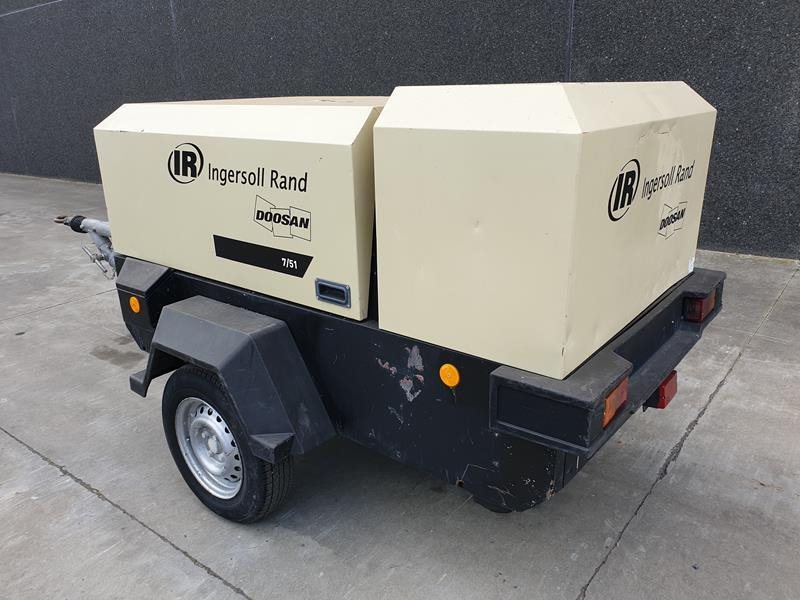 Doosan 7 / 51 - ضاغط هوائي: صورة 3 Doosan 7 / 51 - ضاغط هوائي: صورة 3