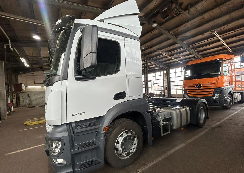 Mercedes-Benz Actros 1830 nadaje się do nauki jazdy Euro 6 - رأس تريلا: صورة 3 Mercedes-Benz Actros 1830 nadaje się do nauki jazdy Euro 6 - رأس تريلا: صورة 3