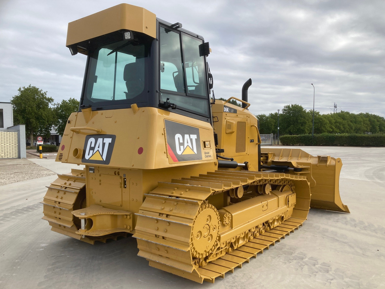 CATERPILLAR D6K2 LGP - بلدوزر: صورة 4 CATERPILLAR D6K2 LGP - بلدوزر: صورة 4