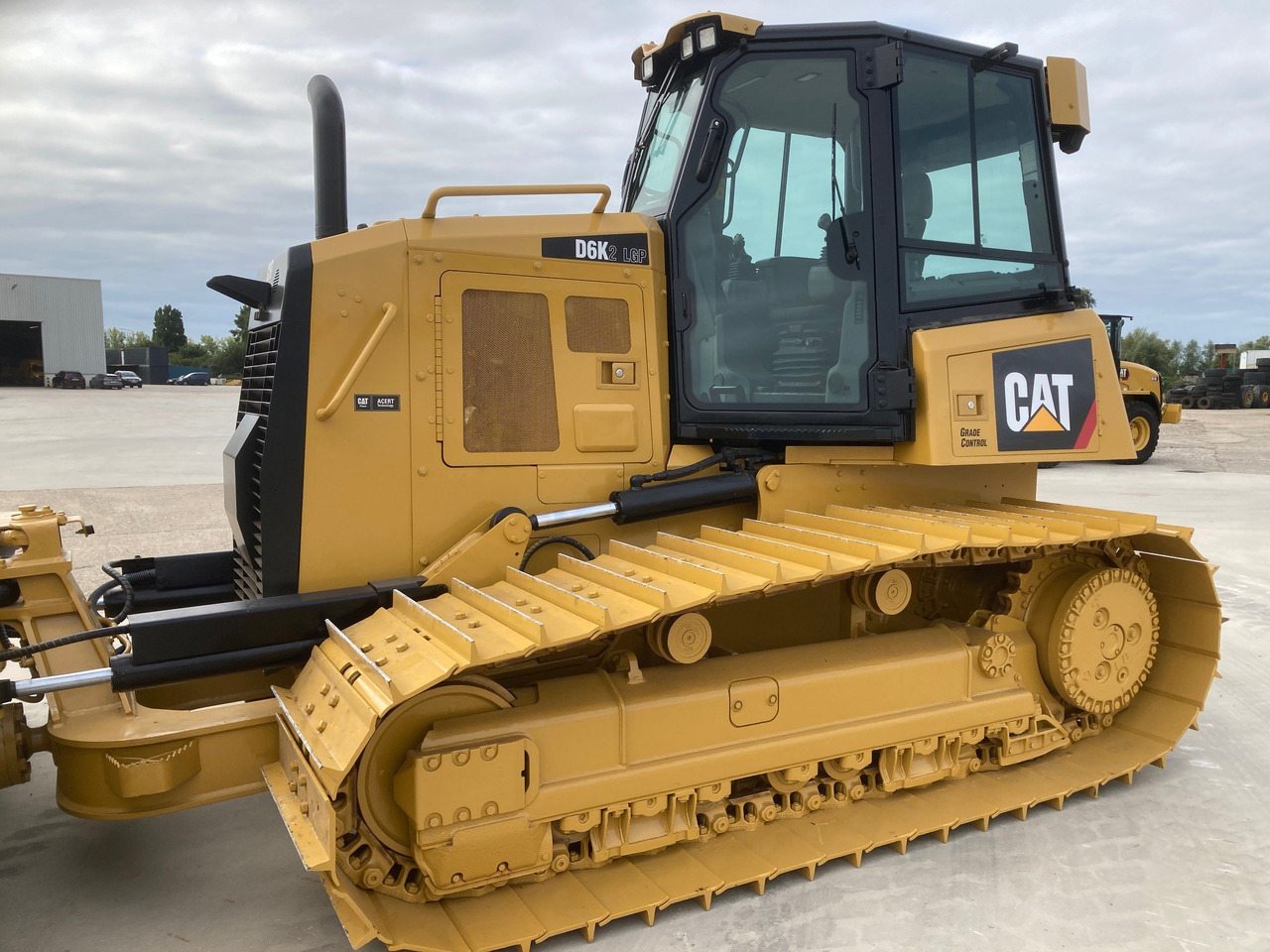 CATERPILLAR D6K2 LGP - بلدوزر: صورة 2 CATERPILLAR D6K2 LGP - بلدوزر: صورة 2