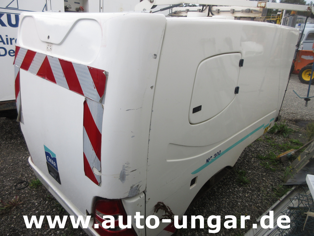 CMAR NC300 Schwemmaufbau Laveuse Bj. 2014 für Multicar Tremo Hochdruck - سيارة خدمات/ سيارة خاصة: صورة 3 CMAR NC300 Schwemmaufbau Laveuse Bj. 2014 für Multicar Tremo Hochdruck - سيارة خدمات/ سيارة خاصة: صورة 3