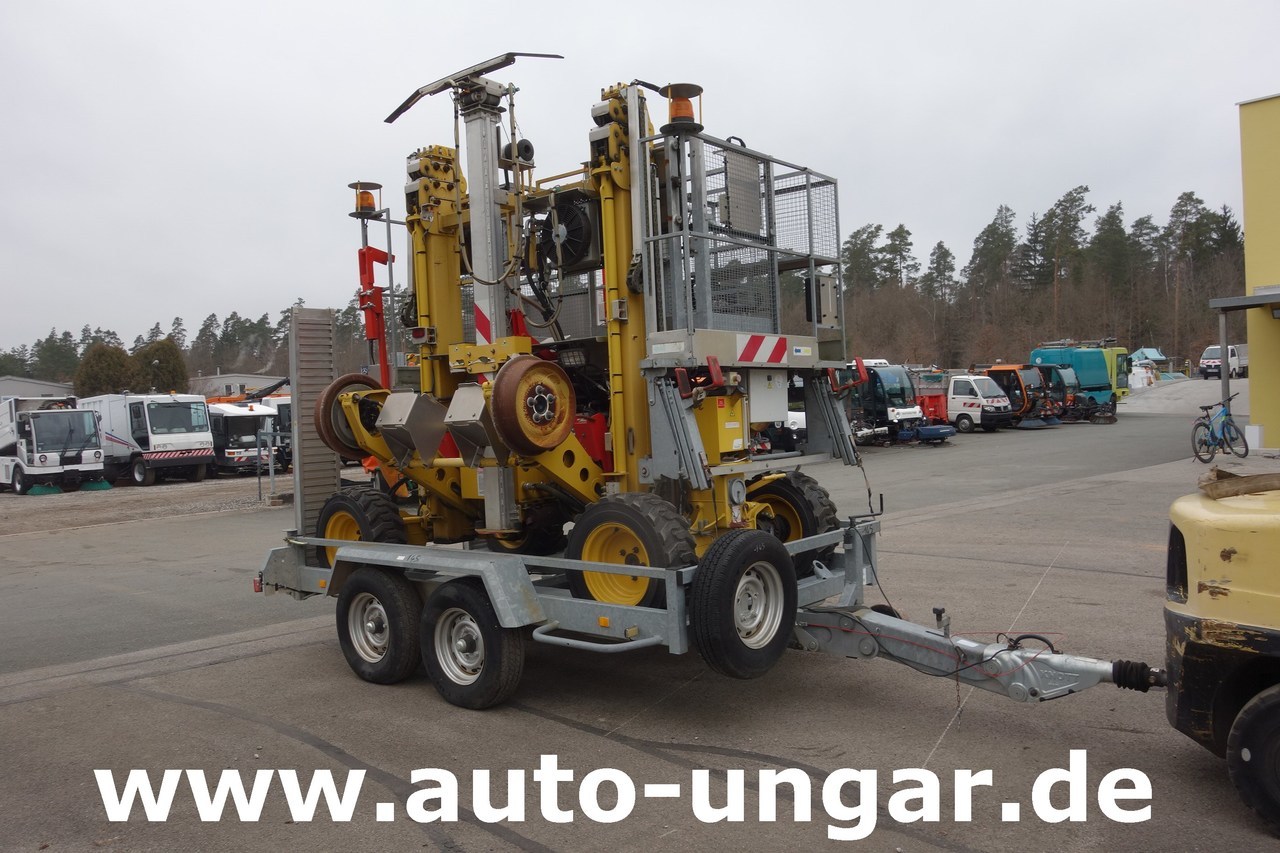 France Elevateur FE Lor'Axe - 4'Axe Railroad Hubarbeitsbühne Zweiwege Oberleitung 4x4 - منصة جومحمولةية: صورة 1 France Elevateur FE Lor'Axe - 4'Axe Railroad Hubarbeitsbühne Zweiwege Oberleitung 4x4 - منصة جومحمولةية: صورة 1