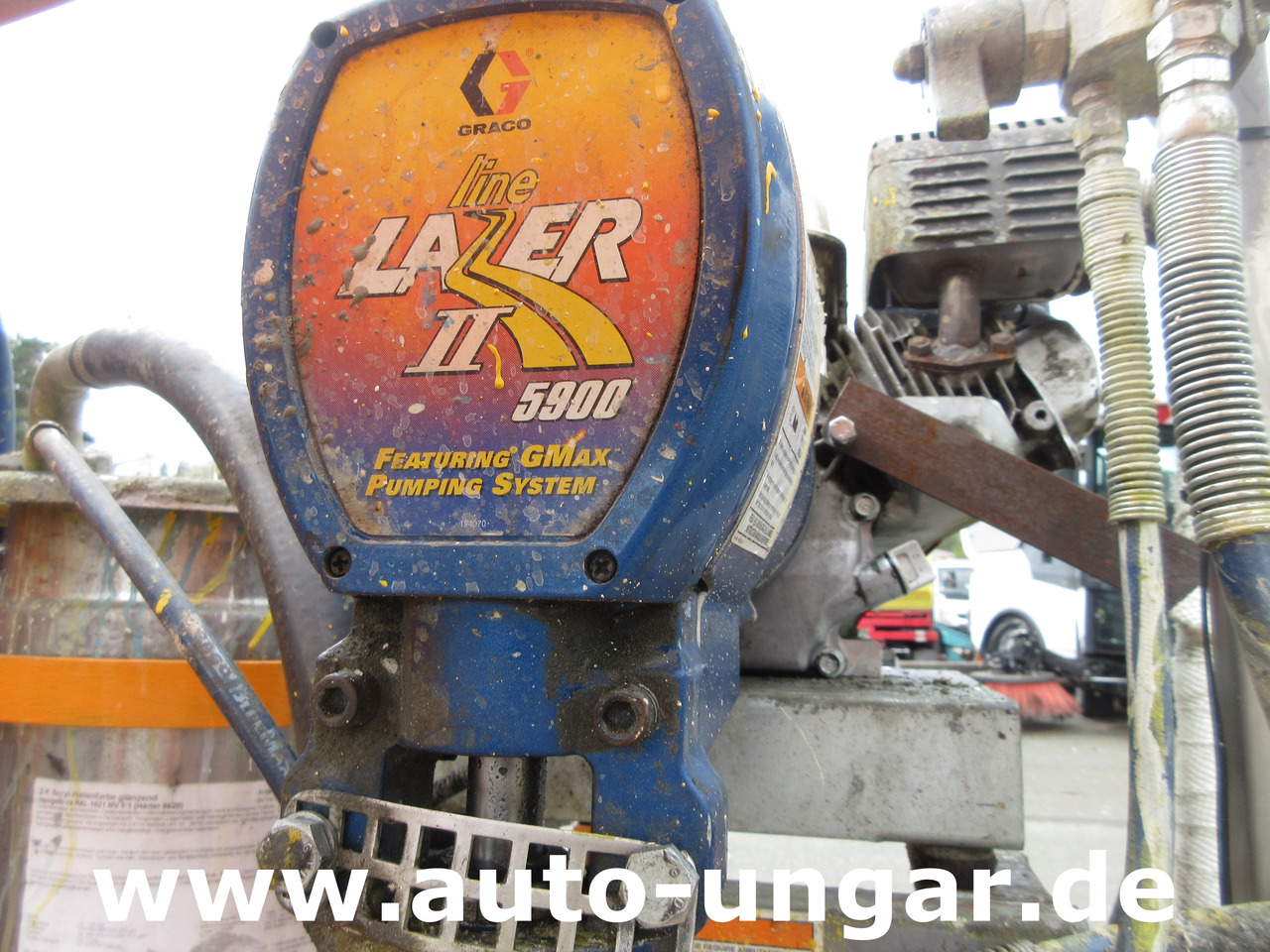 معــدات الاسفلت Graco LineLazer II 5900  auf Zindel VarioZet Linedriver Perlstreuer + Airless-Farb-Spritze Hofmann: صورة 6