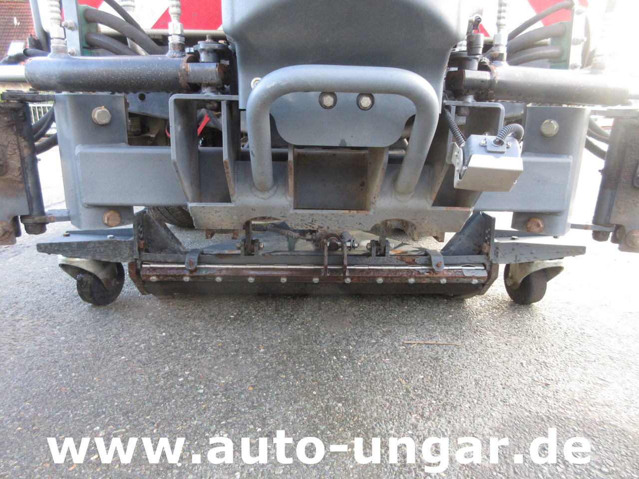 Hako CityMaster CM2000 2 Besen Baujahr 2015 Kehrmaschine 4-Rad-Lenkung - سياره كنس شوارع: صورة 3 Hako CityMaster CM2000 2 Besen Baujahr 2015 Kehrmaschine 4-Rad-Lenkung - سياره كنس شوارع: صورة 3