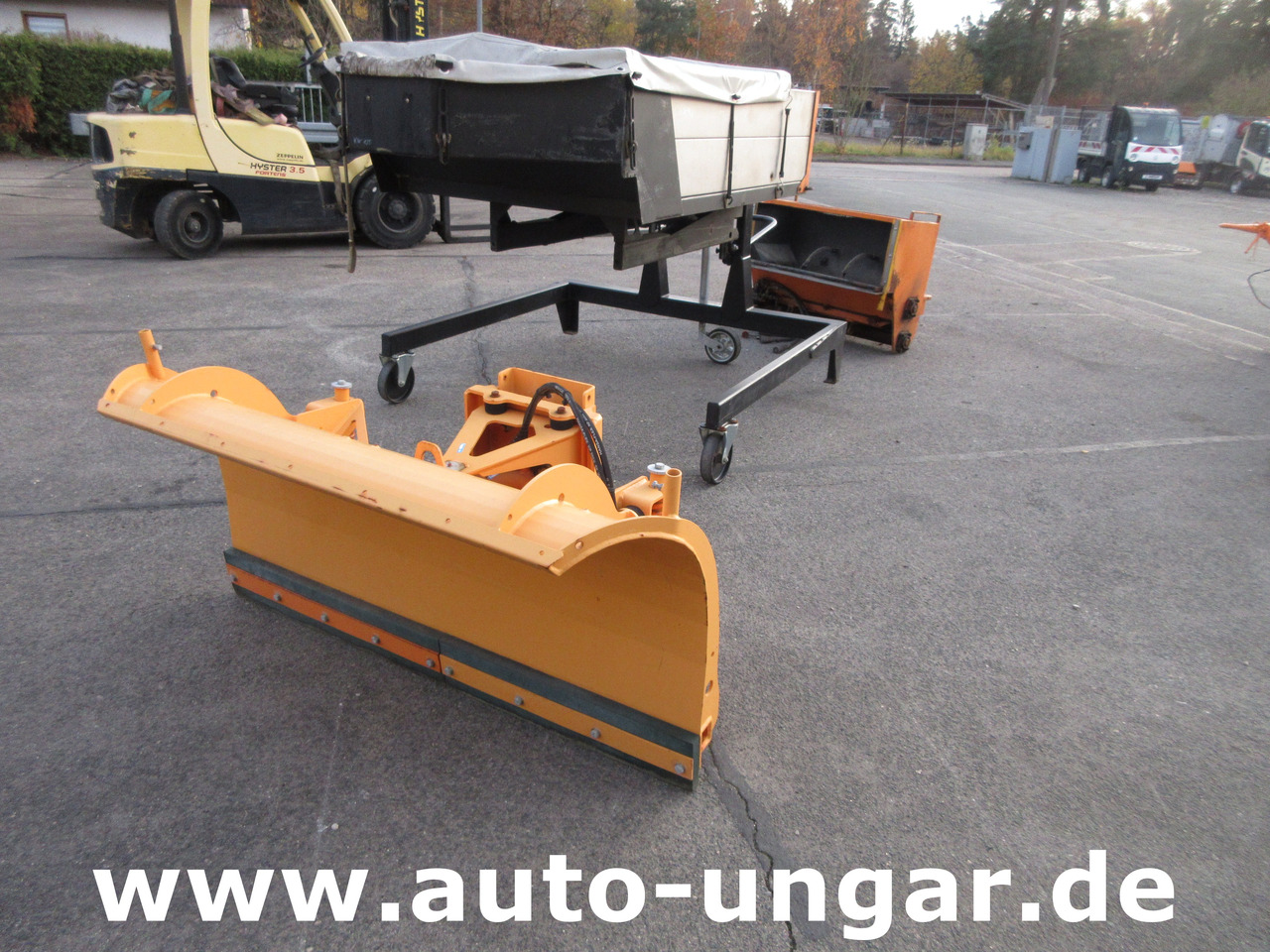 Nilfisk CR 3500 Winterdienst - Paket Schneepflug Streuer Kipper - Pritsche - جرافة ثلج: صورة 2 Nilfisk CR 3500 Winterdienst - Paket Schneepflug Streuer Kipper - Pritsche - جرافة ثلج: صورة 2