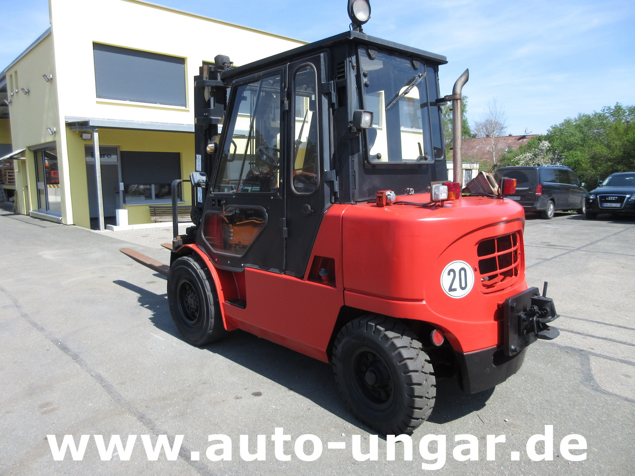 Nissan F04D 400 Diesel Gabelstapler 4.000kg Motorschaden Bj. 2002 - رافعة شوكية ديزل: صورة 5 Nissan F04D 400 Diesel Gabelstapler 4.000kg Motorschaden Bj. 2002 - رافعة شوكية ديزل: صورة 5