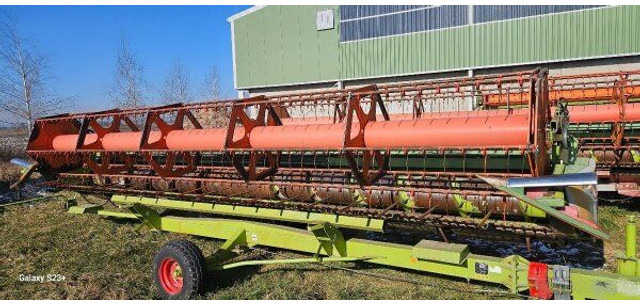 Claas Tucano 450 (839) +V 750 - حصادة: صورة 4 Claas Tucano 450 (839) +V 750 - حصادة: صورة 4