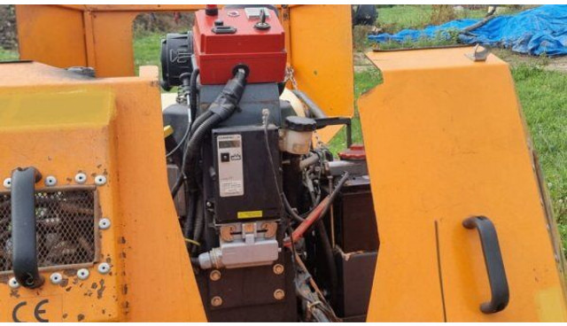 جزازة عشب الحدائق KommTek/NIKO - RoboFlail ONE (700kg/122cm profi): صورة 11 جزازة عشب الحدائق KommTek/NIKO - RoboFlail ONE (700kg/122cm profi): صورة 11