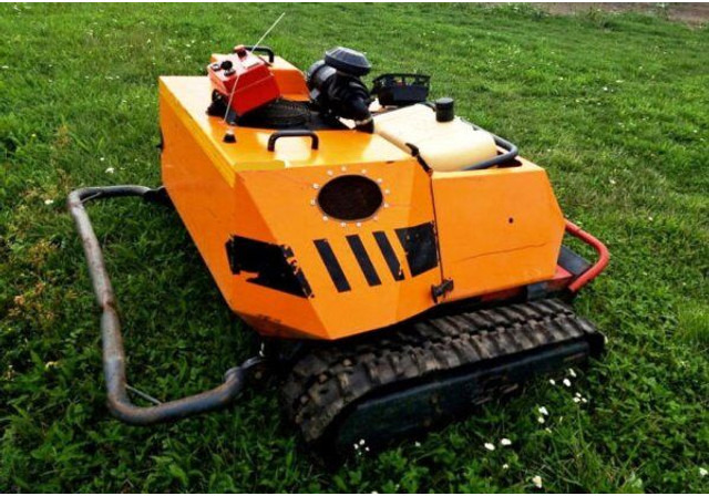 KommTek/NIKO - RoboFlail ONE (700kg/122cm profi) - جزازة عشب الحدائق: صورة 2 KommTek/NIKO - RoboFlail ONE (700kg/122cm profi) - جزازة عشب الحدائق: صورة 2