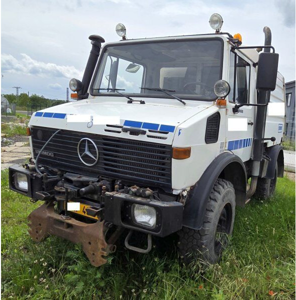 Mercedes-Benz Unimog 1400 +Schmidt SK320 - آلات الإنشاء: صورة 2 Mercedes-Benz Unimog 1400 +Schmidt SK320 - آلات الإنشاء: صورة 2