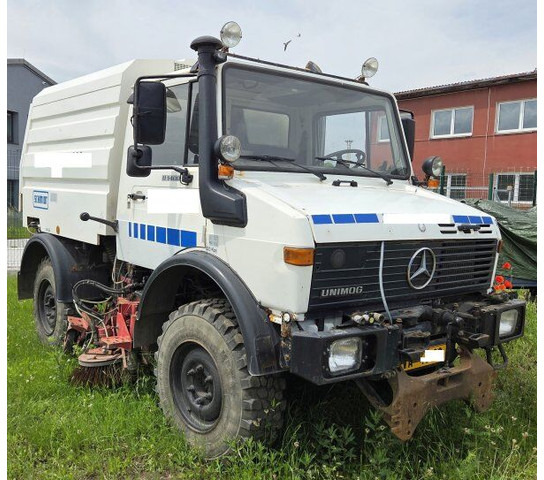 Mercedes-Benz Unimog 1400 +Schmidt SK320 - آلات الإنشاء: صورة 1 Mercedes-Benz Unimog 1400 +Schmidt SK320 - آلات الإنشاء: صورة 1