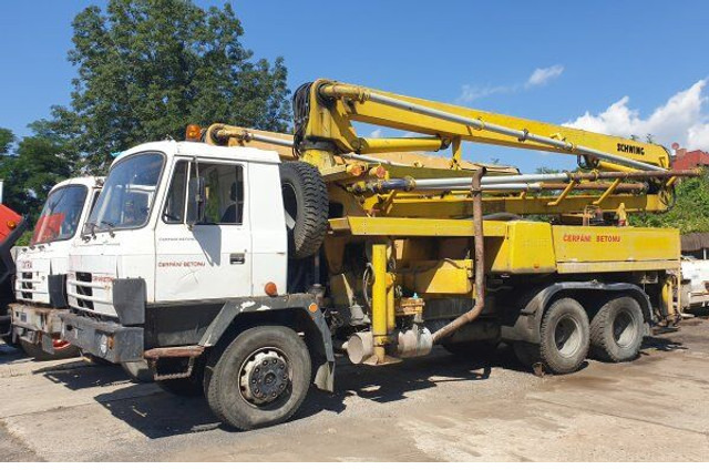 Schwing 2x! 25m BPL 601 +6x6 Tatra 815 (DOCS/KFZ MACHINE +1 no docs/kein - مضخة خرسانة: صورة 3 Schwing 2x! 25m BPL 601 +6x6 Tatra 815 (DOCS/KFZ MACHINE +1 no docs/kein - مضخة خرسانة: صورة 3