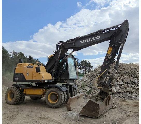 Volvo EW 140D (17t) - حفار ذو عجلات: صورة 1 Volvo EW 140D (17t) - حفار ذو عجلات: صورة 1