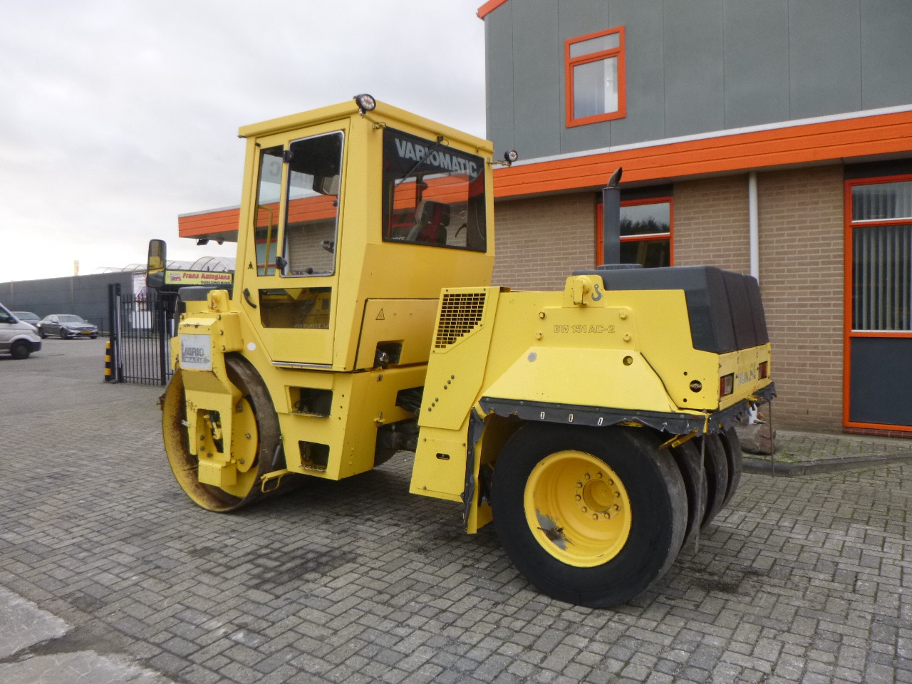 BOMAG BW151AC-2 - مدحلة المختلطة: صورة 2 BOMAG BW151AC-2 - مدحلة المختلطة: صورة 2