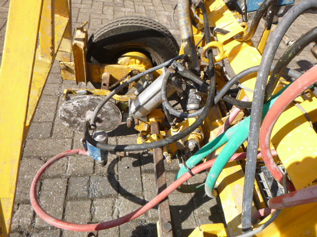 معــدات الاسفلت HOFMANN H25 Cold Paint road marker: صورة 14