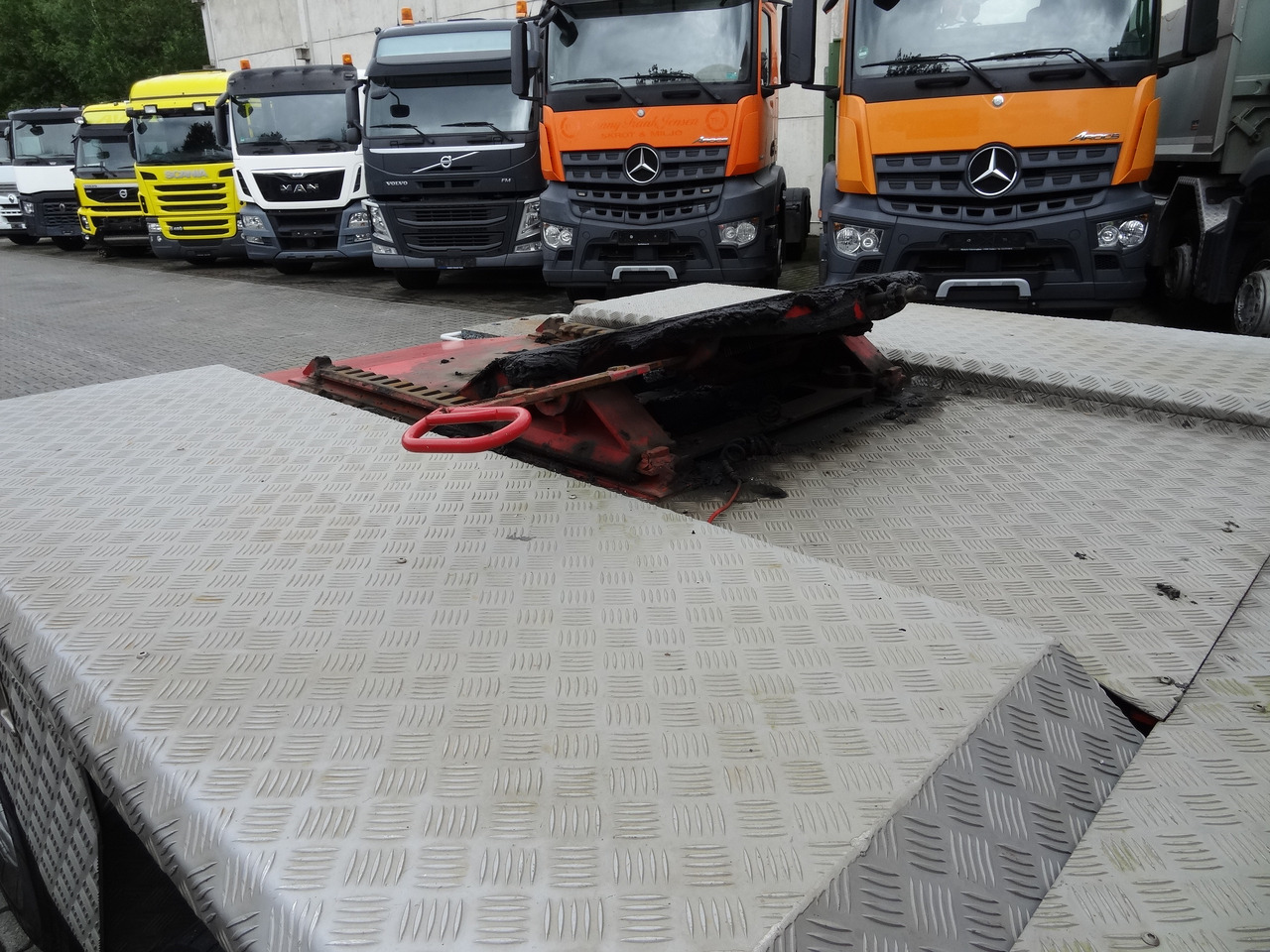 Daf XF105 460 6X2 Kran Palfinger 34002 - رأس تريلا: صورة 3 Daf XF105 460 6X2 Kran Palfinger 34002 - رأس تريلا: صورة 3