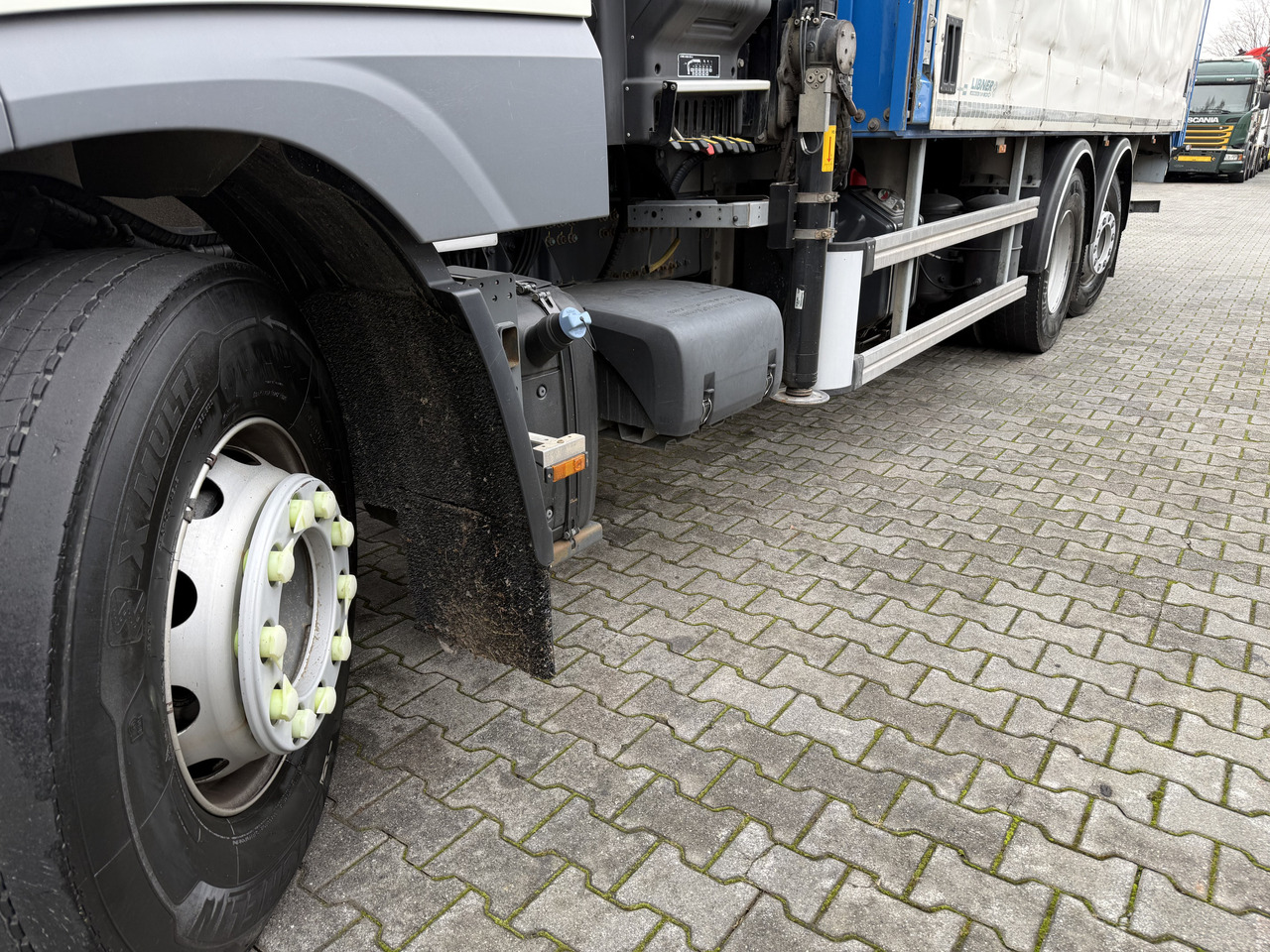 Daf XF480 6X2*4 Kran Hiab X-HiDuo 188 - شاحنات مسطحة, شاحنة كرين: صورة 3 Daf XF480 6X2*4 Kran Hiab X-HiDuo 188 - شاحنات مسطحة, شاحنة كرين: صورة 3