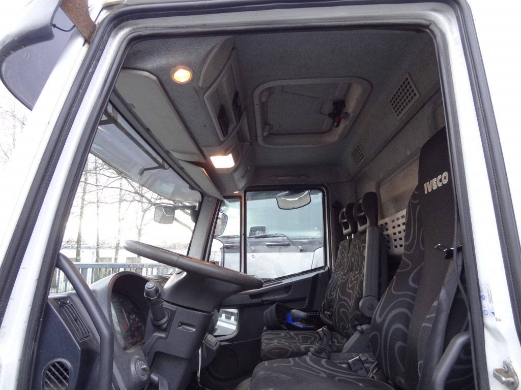 Iveco EuroCargo 120E25 Fassi F38 - شاحنة كرين, شاحنات مسطحة: صورة 3 Iveco EuroCargo 120E25 Fassi F38 - شاحنة كرين, شاحنات مسطحة: صورة 3