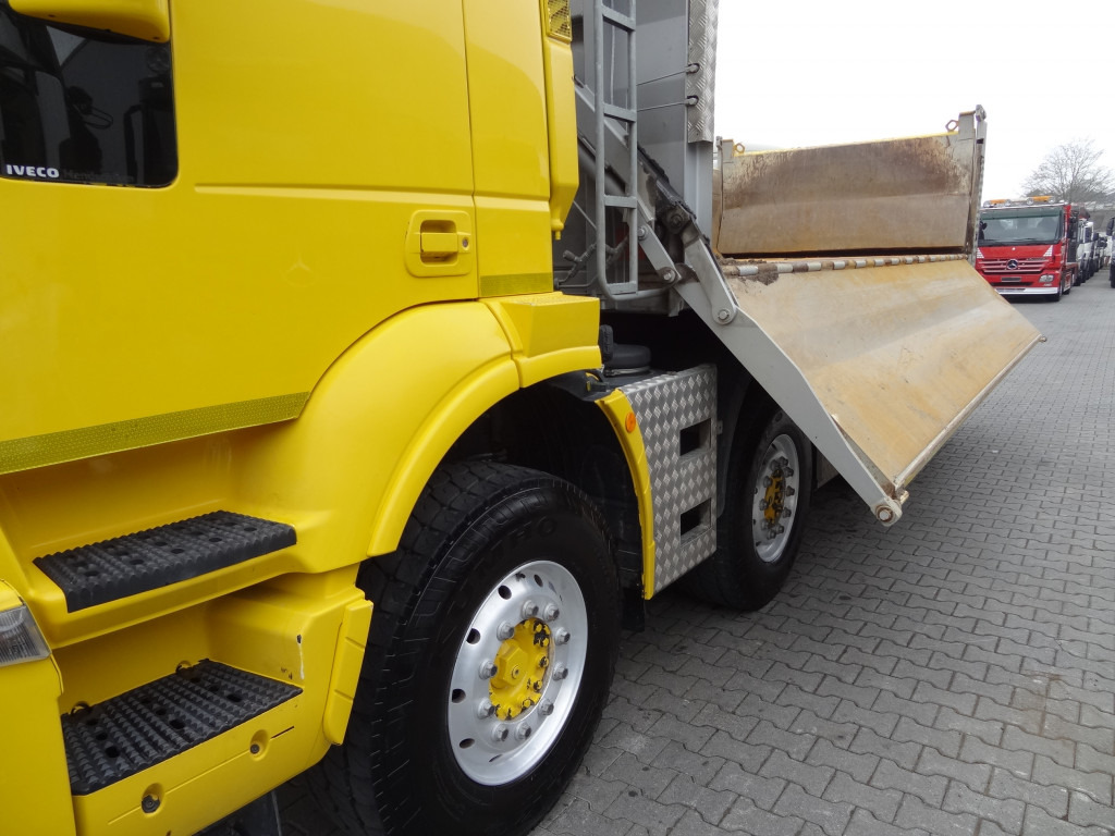 Iveco Trakker 450 8X4 Meiller - شاحنة قلاب: صورة 3 Iveco Trakker 450 8X4 Meiller - شاحنة قلاب: صورة 3