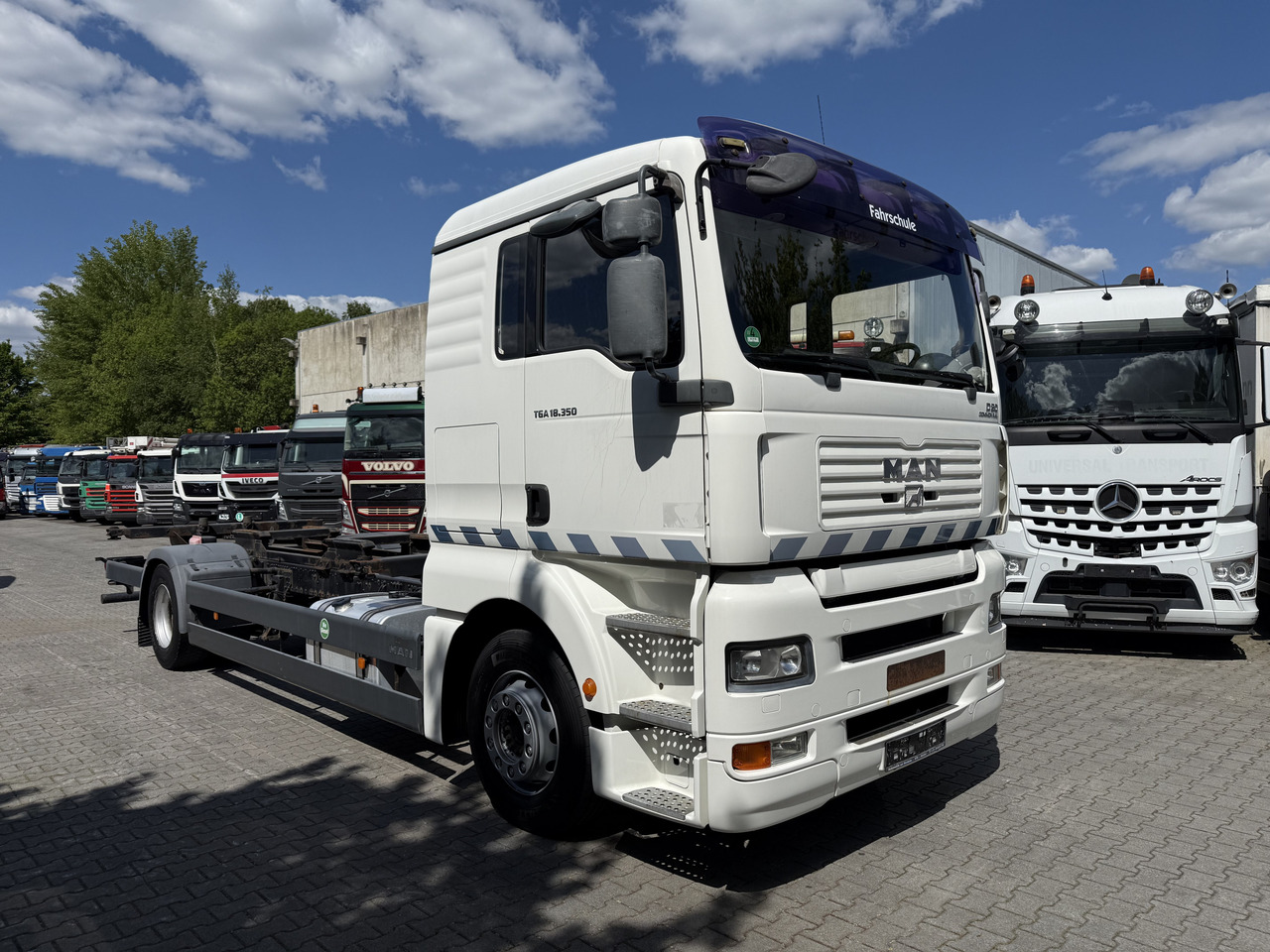 ناقلة حاويات/ شاحنة حاويات MAN TGA 18.350 4X2 LL Fahrschule: صورة 9 ناقلة حاويات/ شاحنة حاويات MAN TGA 18.350 4X2 LL Fahrschule: صورة 9