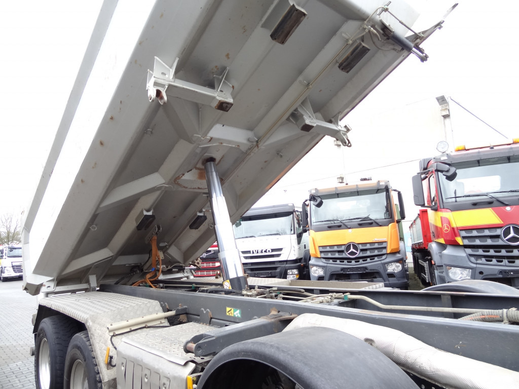 Mercedes-Benz Arocs 3245 K 8X4 - شاحنة قلاب: صورة 3 Mercedes-Benz Arocs 3245 K 8X4 - شاحنة قلاب: صورة 3