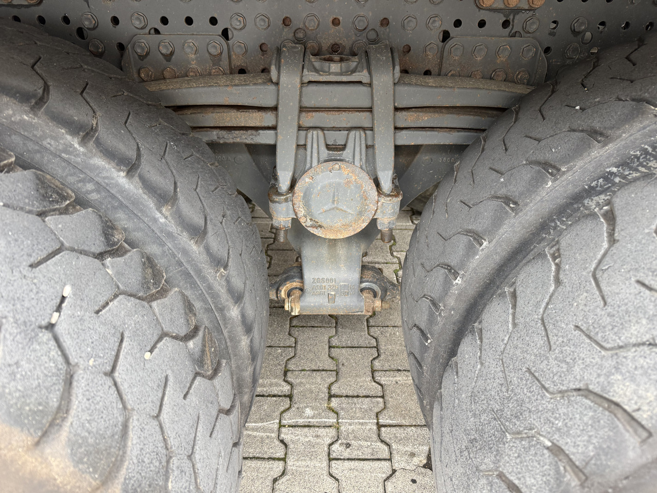 Mercedes-Benz Arocs 3245 K 8X4 - شاحنة قلاب: صورة 5 Mercedes-Benz Arocs 3245 K 8X4 - شاحنة قلاب: صورة 5