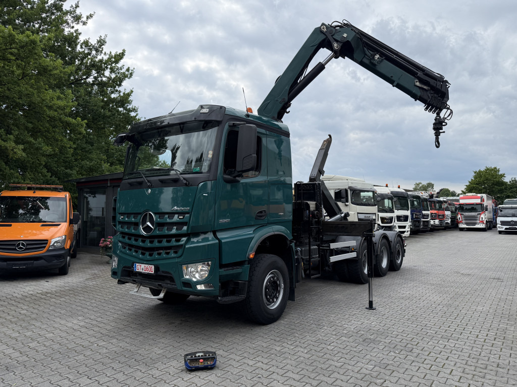 Mercedes-Benz Arocs 3251 8X4 Haken mit Kran HMF 2620 K5 - شاحنة برافعة خطافية, شاحنة كرين: صورة 1 Mercedes-Benz Arocs 3251 8X4 Haken mit Kran HMF 2620 K5 - شاحنة برافعة خطافية, شاحنة كرين: صورة 1
