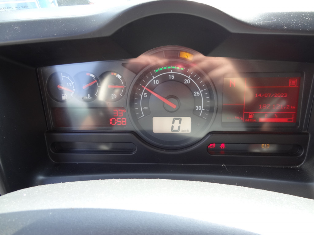 Renault D10.210 6m Koffer - شاحنة صندوقية: صورة 5 Renault D10.210 6m Koffer - شاحنة صندوقية: صورة 5