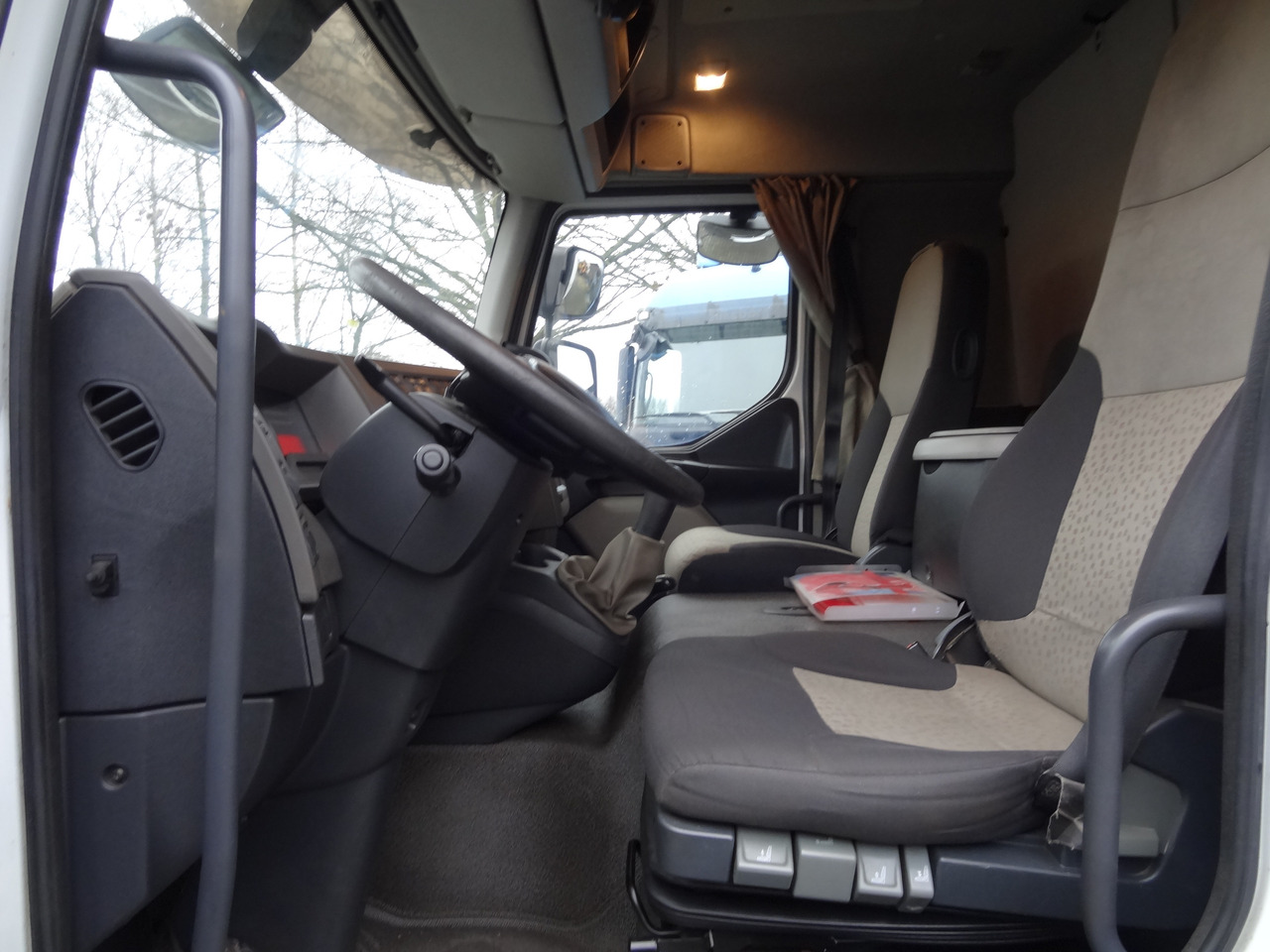 Renault Midlum 300.12 Fassi F80 - شاحنات مسطحة, شاحنة كرين: صورة 5 Renault Midlum 300.12 Fassi F80 - شاحنات مسطحة, شاحنة كرين: صورة 5