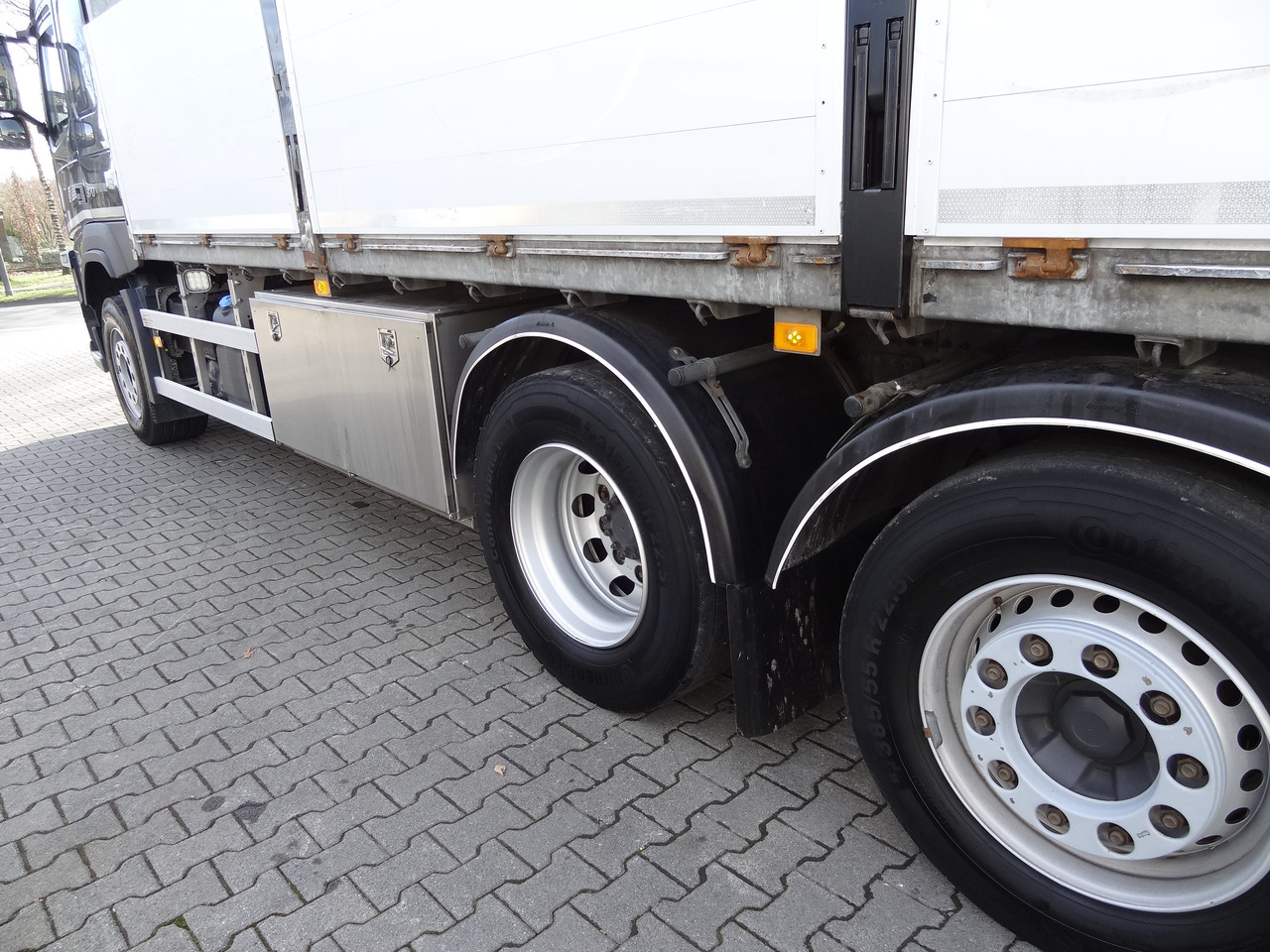 Volvo FM370 6X2*4 Kennis K14 Kran - شاحنات مسطحة, شاحنة كرين: صورة 3 Volvo FM370 6X2*4 Kennis K14 Kran - شاحنات مسطحة, شاحنة كرين: صورة 3